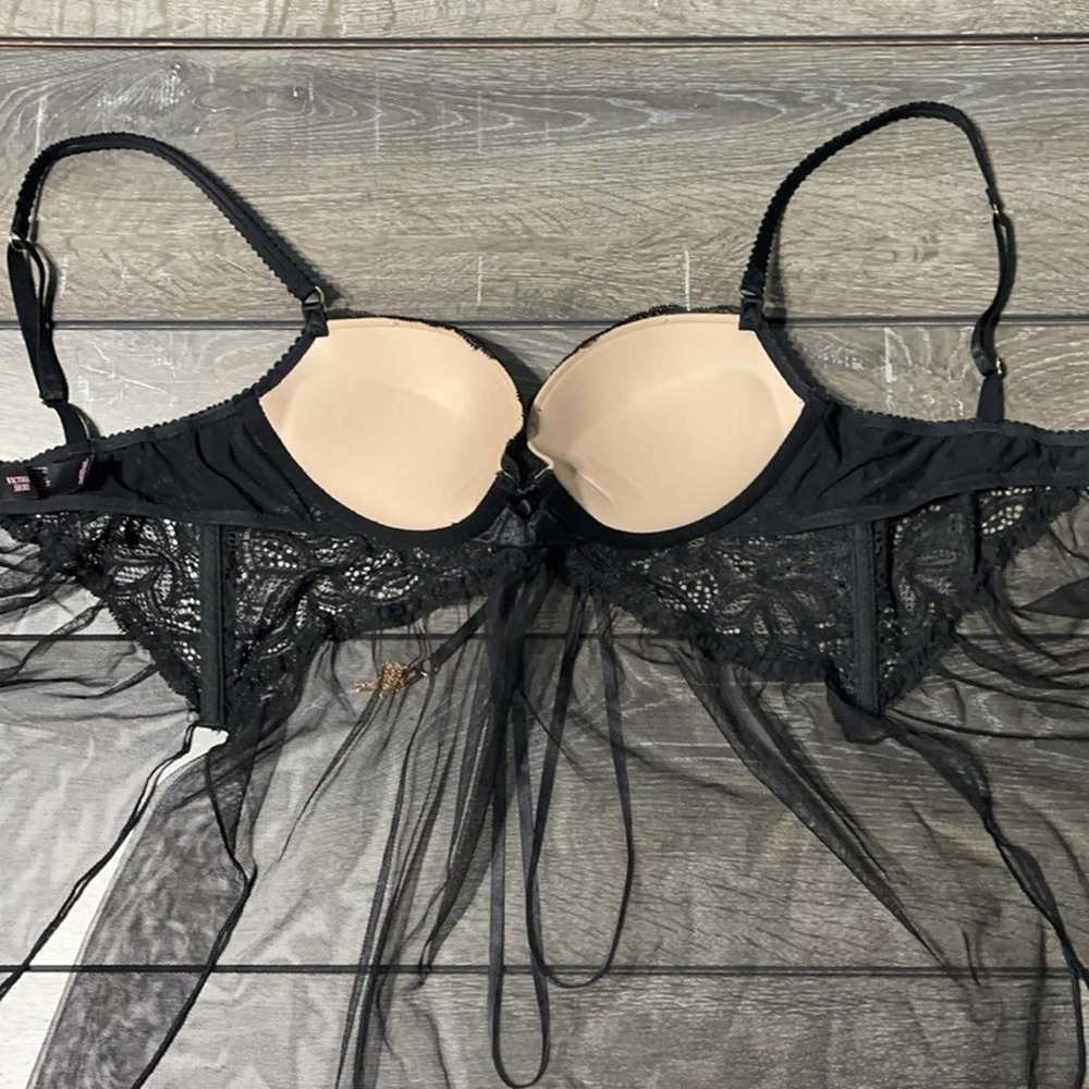 Victoria’s Secret Black Lace and Nude Babydoll 34B - Picture 6 of 7